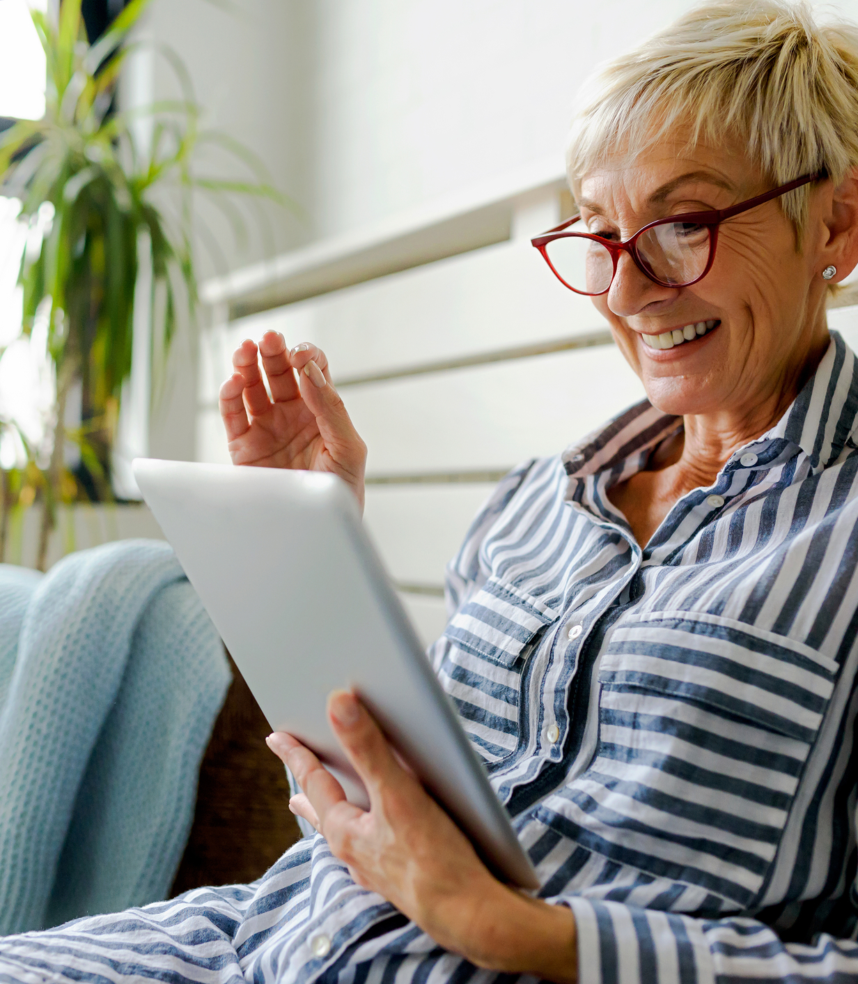 Patient on Bold Care video call with Doctor on tablet